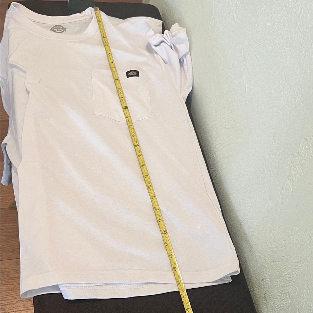 (0398) Dickies Classic Men White Short Sleeve Tee - Picture 3 of 12